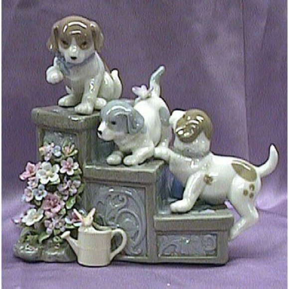 Cosmos Gifts SA49111 Fine Porcelain Three Puppies Dogs On Garden Steps with Flow - Picture 3 of 10
